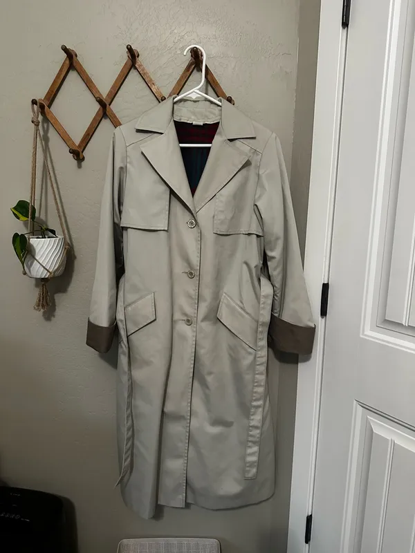 Vintage Woolrich Trench Coat - Image 2
