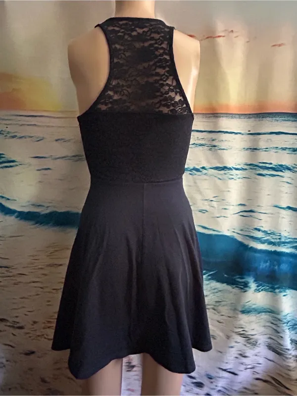 Hollister Black Lace Fit & Flare Dress Women's Sleeveless XS - Image 2