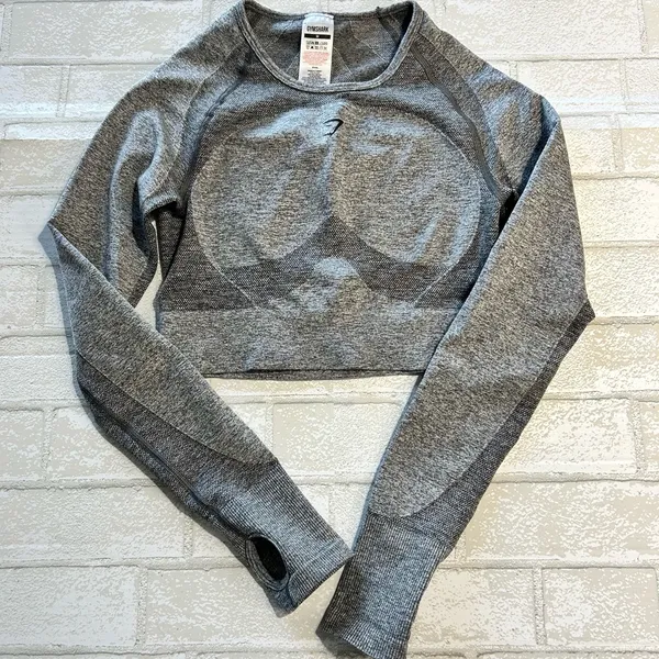 Gymshark Gray Long Sleeve Crop Top - Image 2