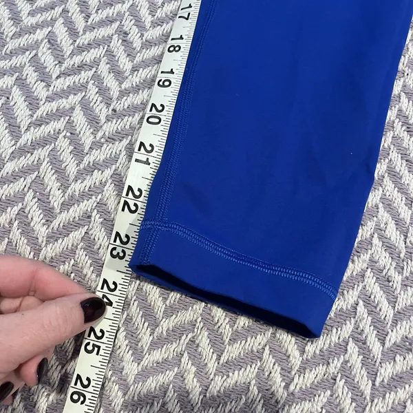 Lululemon Bright Blue Wunder Under High Rise Crop Women's Leggings Size 8 EUC - Image 3