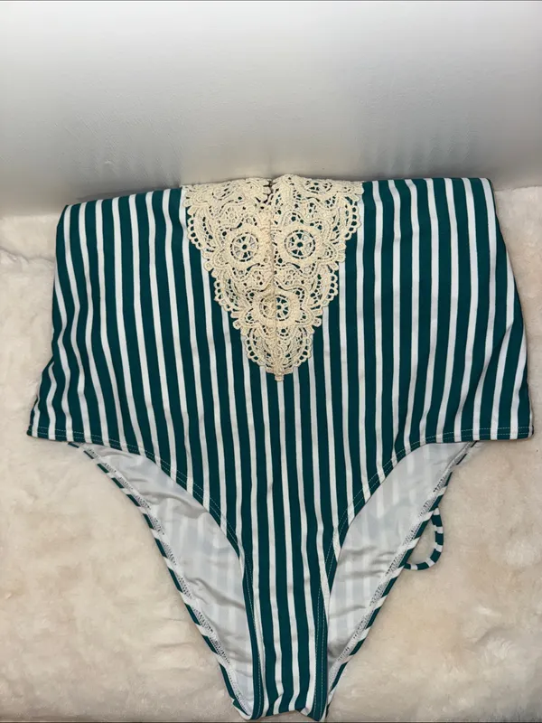 CUPSHE Striped One Piece Swimsuit w Boho Crochet Trim Women’s Large L - Image 5