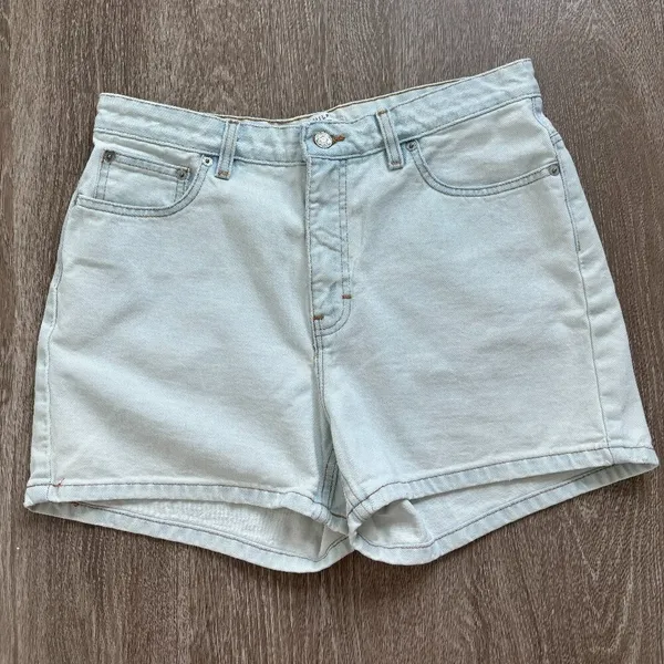 Vintage Tommy Hilfiger Shorts Womens 8/10 Light Wash Denim Classic 90s Beach USA - Image 3
