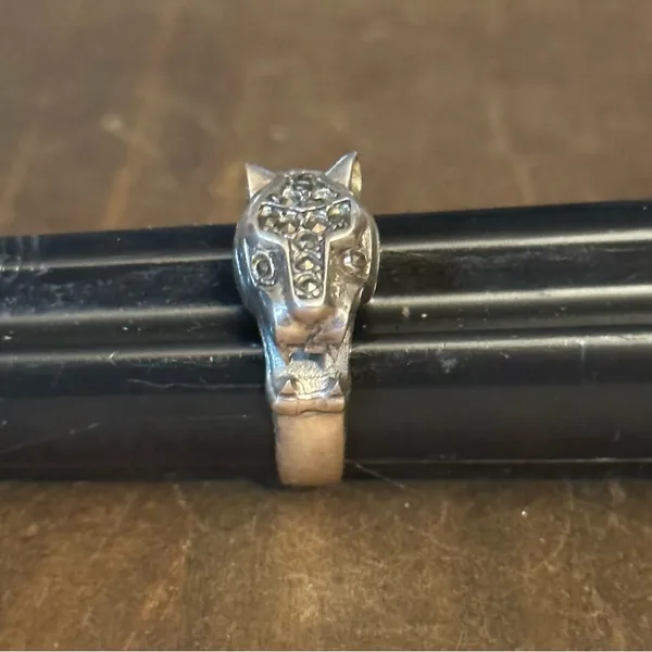 Sterling Silver  925 rhinestone jaguar ring - Image 7