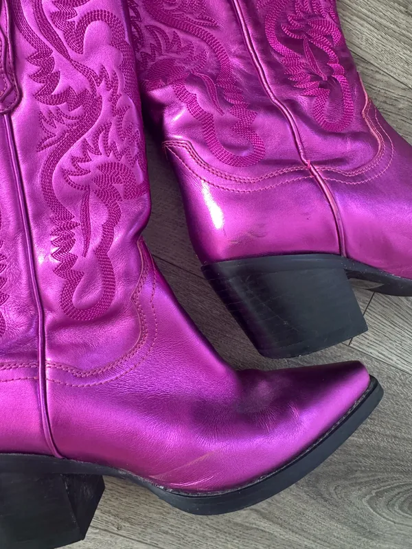 Jeffrey Campbell Dagget Pink Metallic Boots - Image 5