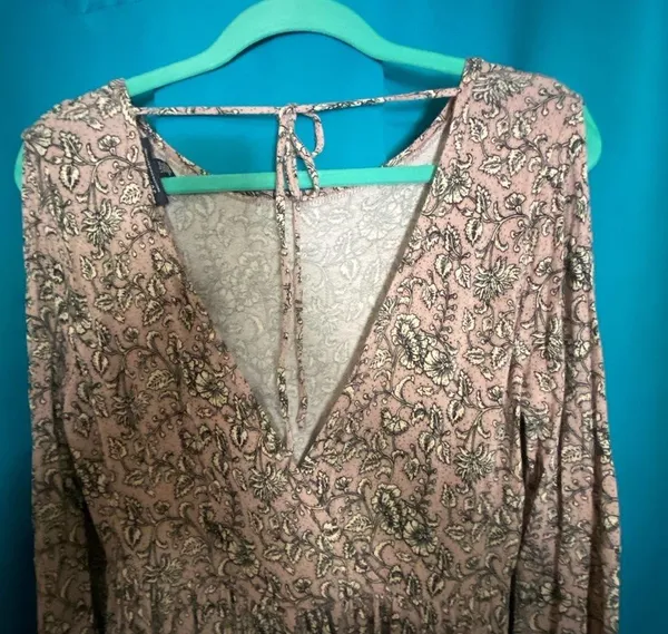 American Eagle Long sleeve blouse - Image 2