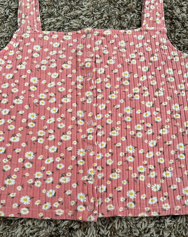 Forever 21 Pink Floral Cropped Tank Top - Image 3