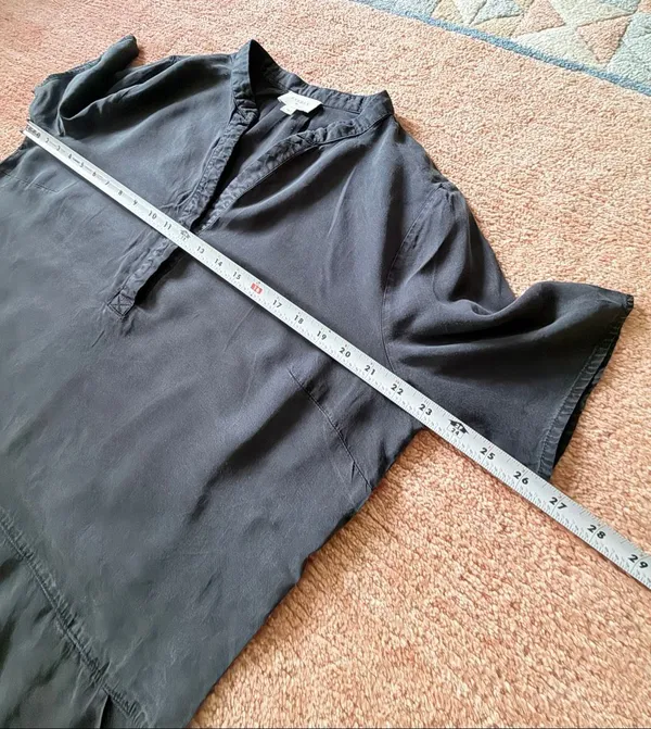 Everly Black Lyocell Popover Shift Dress Size Unmarked Short Sleeve Pockets - Image 6