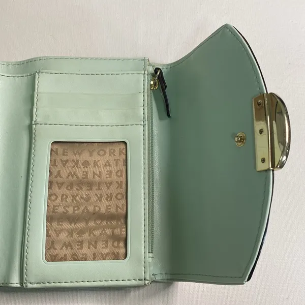 Kate Spade seaform green leather wallet - Image 5
