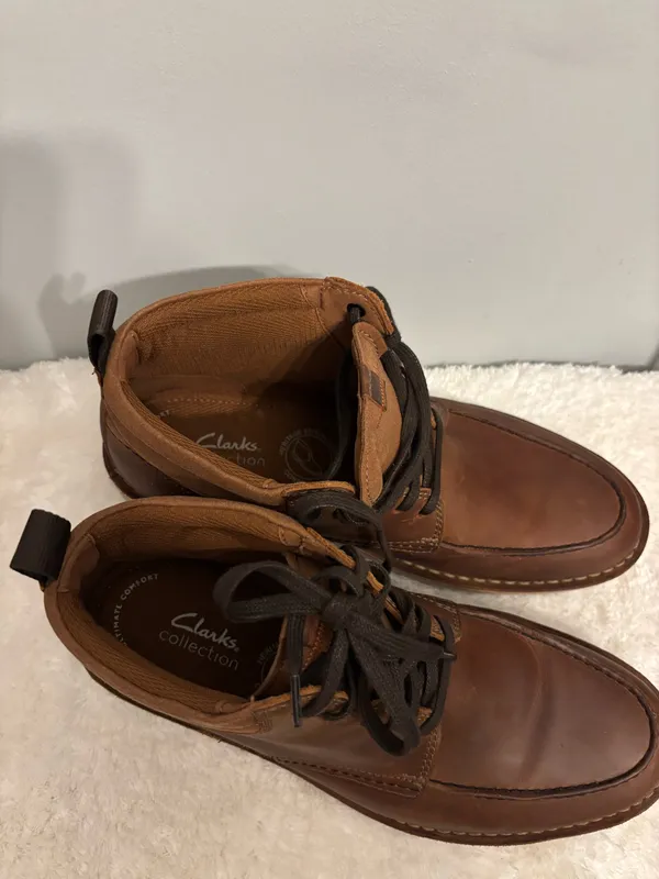 Men’s Clarks Boots Sz. - Image 14