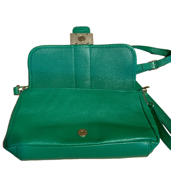 Divina Firenze Emerald Green Leather And Cream Rattan Crossbody Bag - Image 6