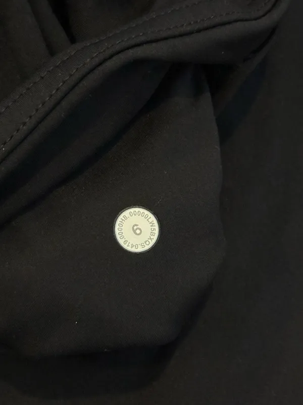 Lululemon leggings with pockets  - Image 5