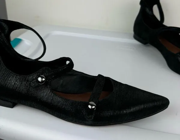 Donald Pliner Womens Strappy Pointed Toe Flats Sz 8 Black Metallic Leather - Image 7