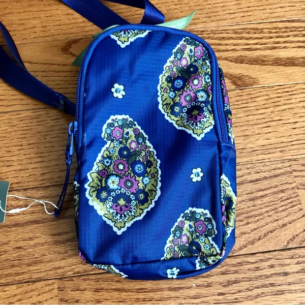 Vera Bradley Ripstop Lorman Blue Floral Sling Bag Kew Gardens Blue Size S NWT - Image 4