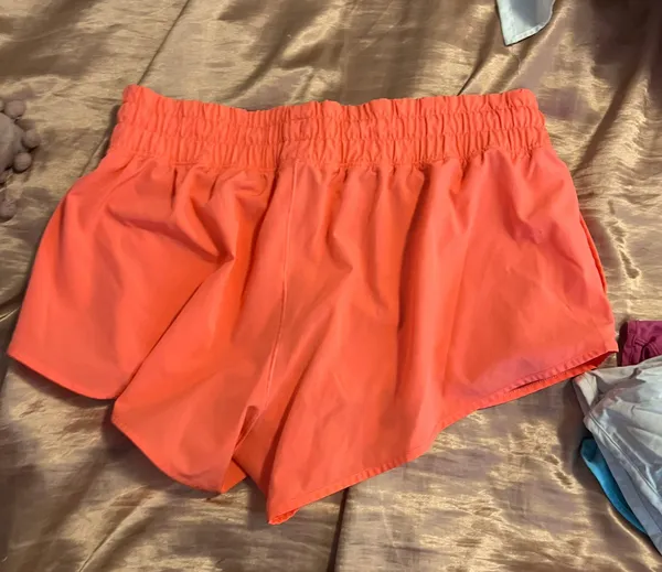 Aerie offline Hot Stuff Short - Image 2