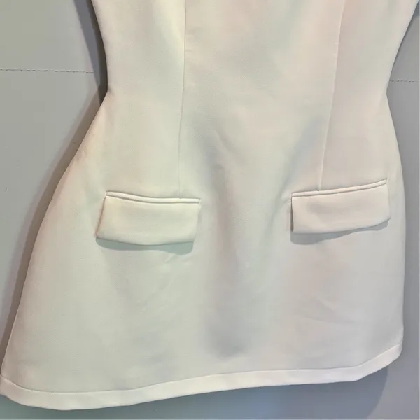 OddMuse Off-White Cap Sleeve Mini Dress - size Medium - Image 3