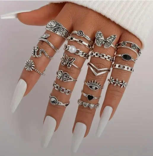 NEW 21pc Boho Ring Set – Retro Silver Stackable Rings, Flower Jewelry, Butterfly - Image 3