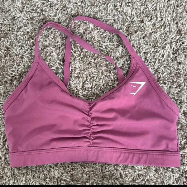 Gymshark ruched pink sports bra small - Image 3