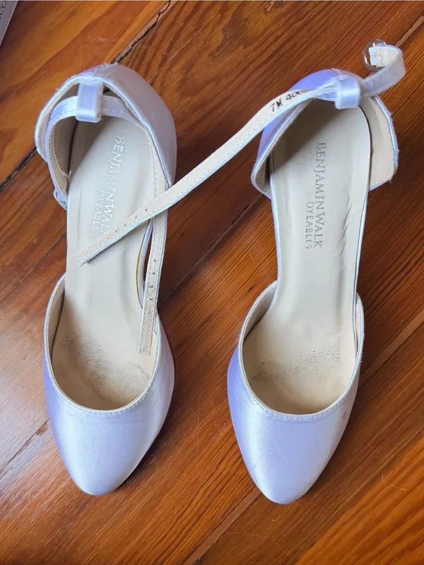 Benjamin Walk Dyeables Amanda Style White Satin Block Heel Closed Toe Pumps - Image 15