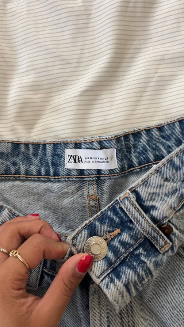 Zara Shorts - Image 4