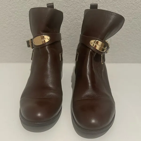 MICHAEL Michael Kors Arley Moto Buckled Ankle Boots Size 8 Dark Brown Leather - Image 2