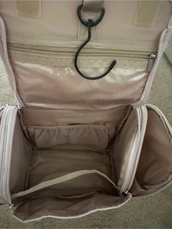 BAGSMART Quilted Light Pink Travel Organizer Bag - Image 5