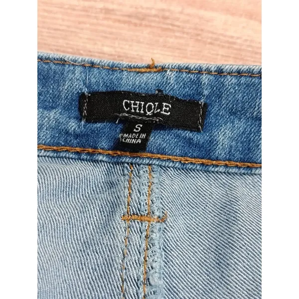 Chiqle Women’s Denim Overall Shorts Blue Size Small - Image 4