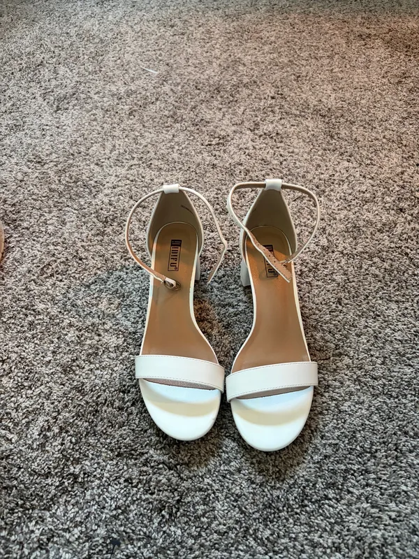 White Heels Amazon - Image 3