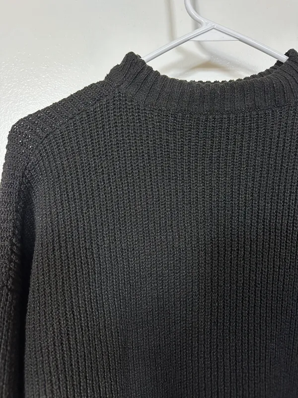 Sweater Black - Image 2