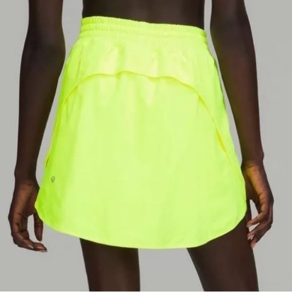 Lululemon Athletica NWT Hotty Hot HR Long Skirt - Image 3