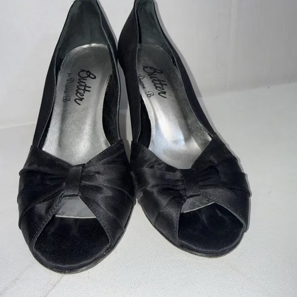 Butter For Diane B Satin Peep Toe Italian Black Minimalist Pumps‎ Heels Size 9 - Image 3