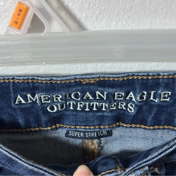 American Eagle Women Denim Super Stretch Hi-Rise Shortie‎ Shorts size 4 - Image 3