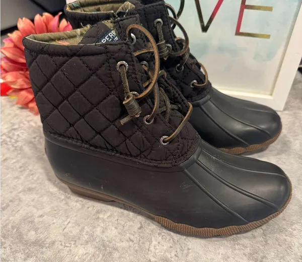 Sperry Women's Saltwater Quilted Nylon Duck Boot STS94063 Black Size 7.5 - Image 7