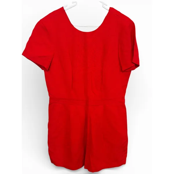 Banana Republic Red Short Sleeve V-Back Tailored Romper Playsuit Size 10‎ NEW - Image 3