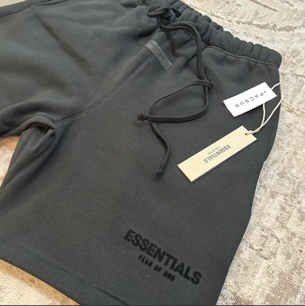 Essential Essentials Black Fear of God Hoodie and shorts set large - Image 6