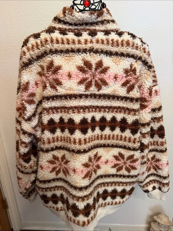 Aerie 🐏🐏🐏BOGOHO🐏🐏🐏 Cozy Cream and Brown Sherpa Quarter-Zip Sweater -Large - Image 9