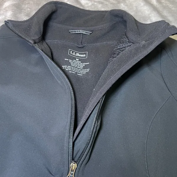 LL Bean Womens Size Medium Black Softshell Full‎ Zip Jacket Fleece Lined Outdoor - Image 5
