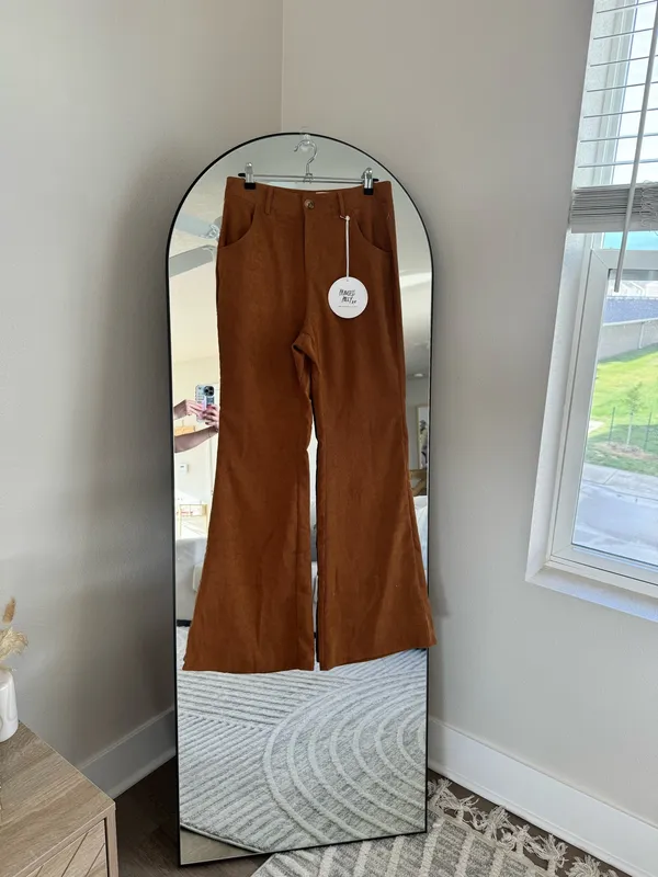 Princess Polly Bell bottom pants - Image 3