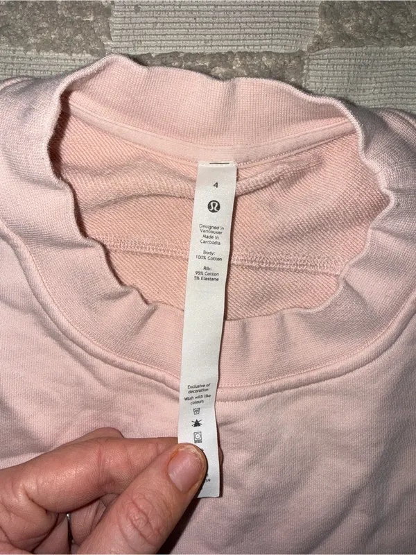 Lululemon All Yours Cropped Crew (was cut shorter) size 4‎ - Image 3