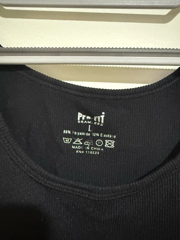 Black Tank Top Size L - Image 3
