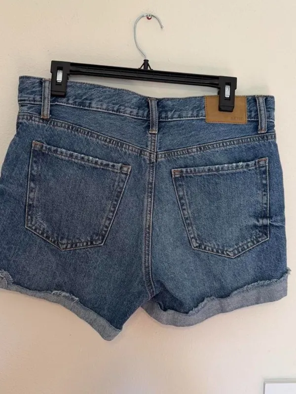 Aeropostale Denim Mom Shorts - Size 8 - Image 3