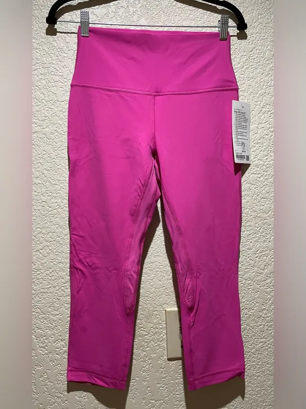NWT Lululemon Align High Rise Crop 21” Sonic Pink Size 8 - Image 5