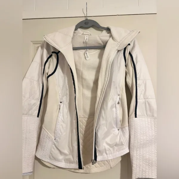 Lululemon Run‎ Bundle Up Zip Jacket Cream White Black Lace Retro Luxchange Y2K - Image 10