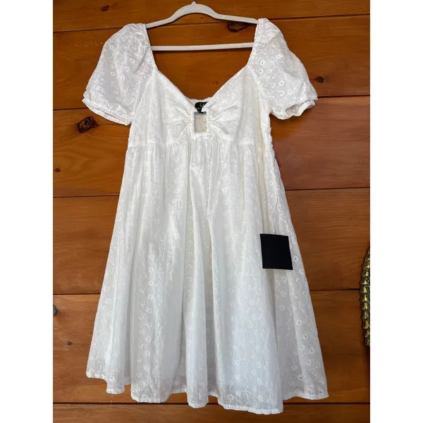 NWT Lulus Sunny Day Stunner White Eyelet Embroidered Babydoll Dress LWD Party L - Image 2