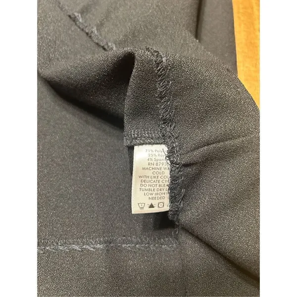 Susan Graver/Style Women's Short Sleeve Black Shift Dress Pullover Size Small - Image 5