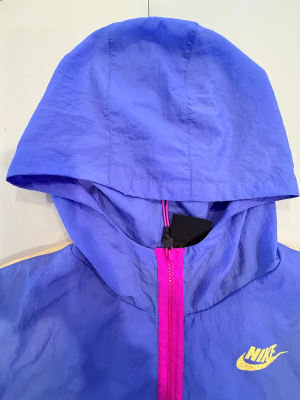 Nike | Women’s Icon Clash Retro Windbreaker. Size: - Image 4