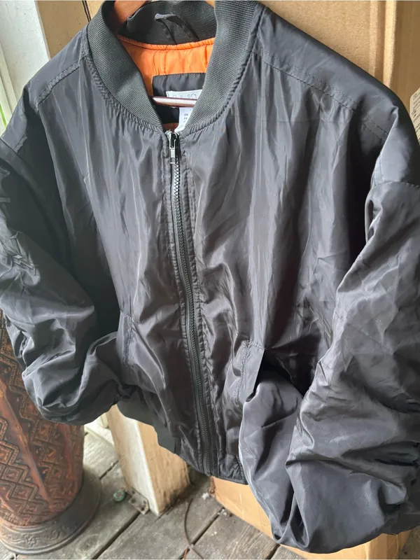Birch and stone Women’s bomber jacket Black Size L - Image 4