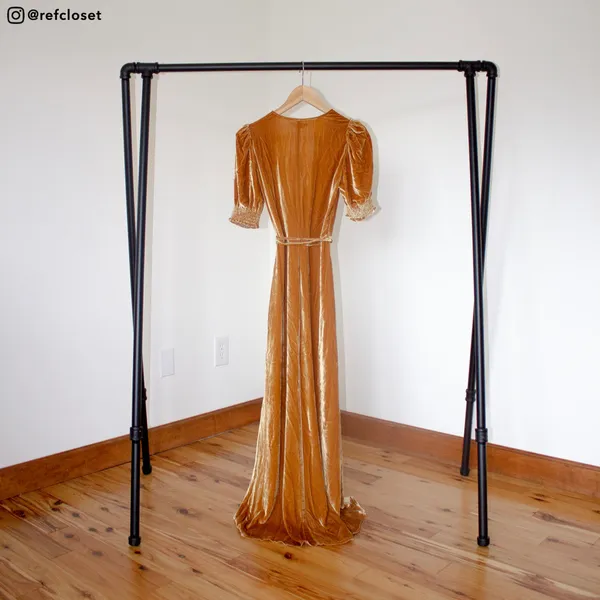 Reformation Peonie Dress (Gold) - Image 4