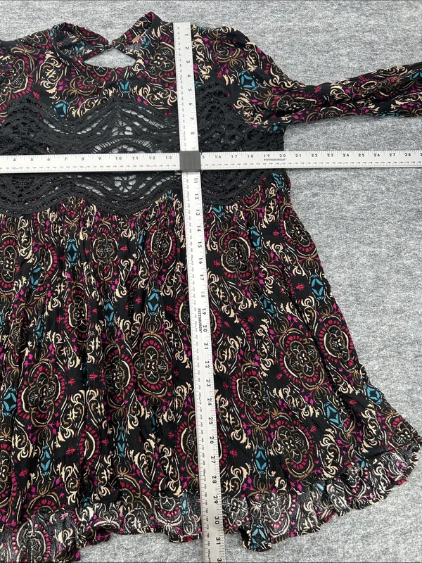 Free People Boho Lace-Panel Floral Tunic Top in Black, Burgundy, Teal - Image 6