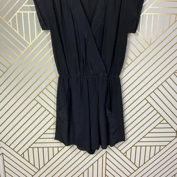 Aritzia Babaton Corbett Romper Relaxed Pure Silk Short Sleeve‎ Black Size XS - Image 7