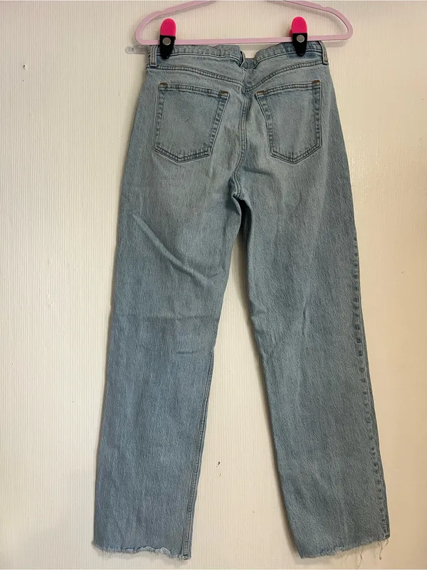 Abercrombie & Fitch Light Blue Straight-Leg Jeans - Image 7